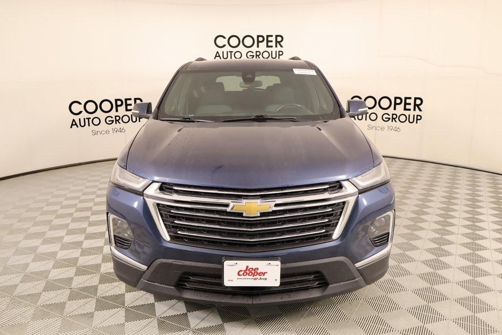 used 2022 Chevrolet Traverse car, priced at $21,398