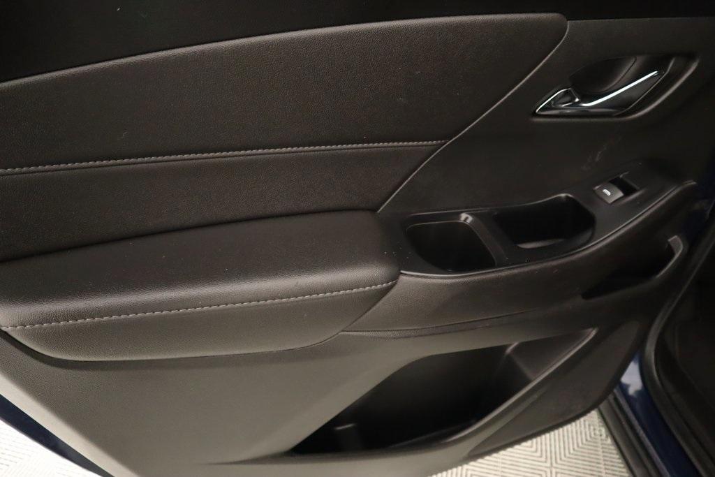 used 2022 Chevrolet Traverse car, priced at $21,398
