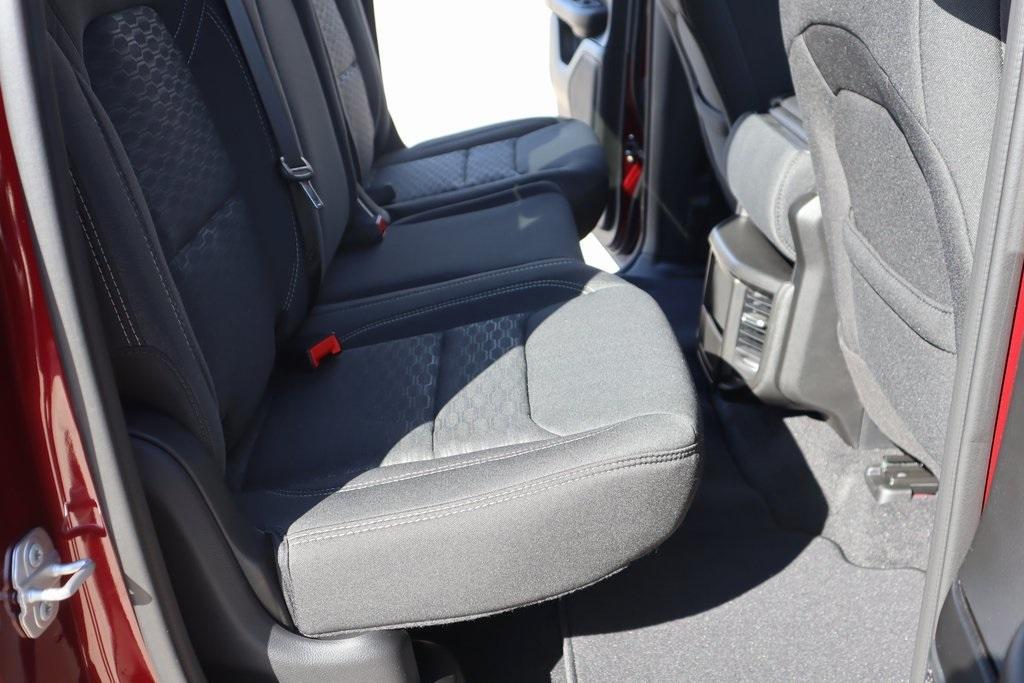 new 2025 Ram 1500 car, priced at $39,260