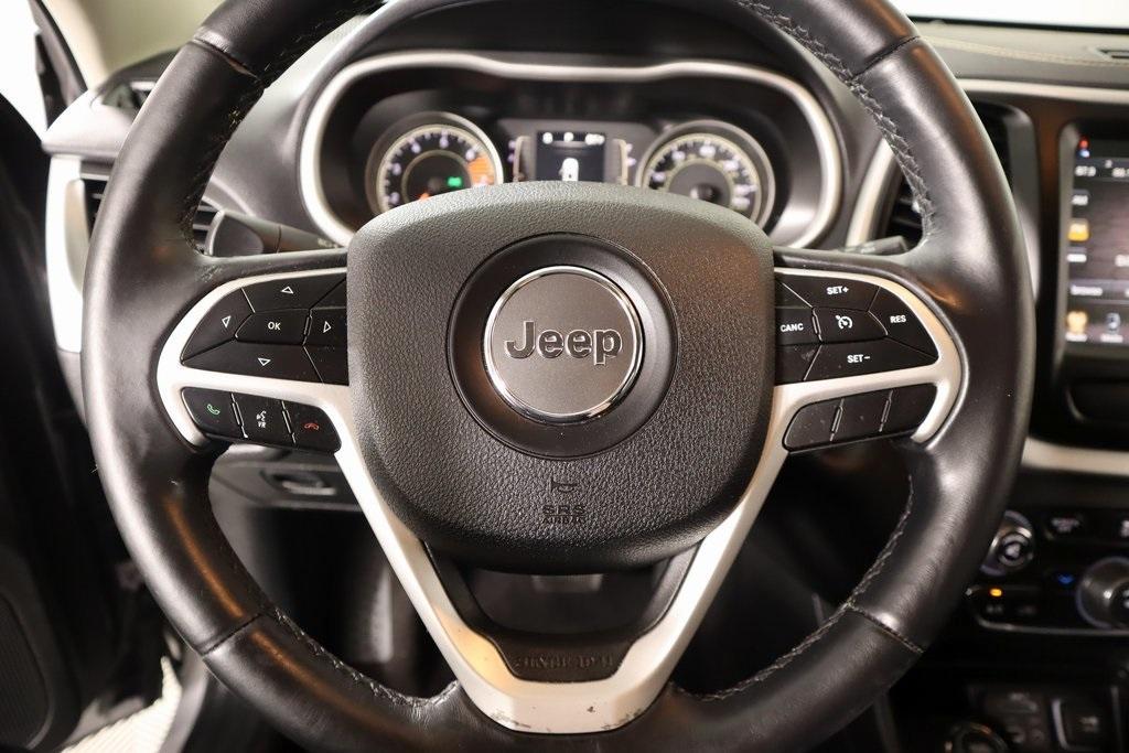 used 2018 Jeep Cherokee car, priced at $16,016