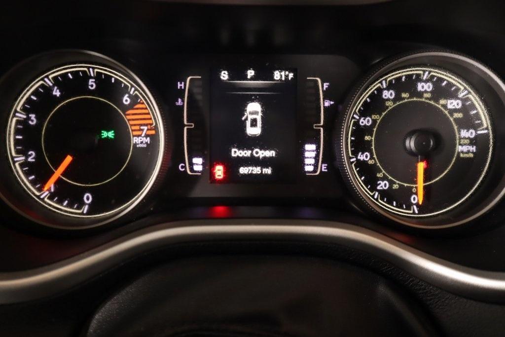 used 2018 Jeep Cherokee car, priced at $16,016