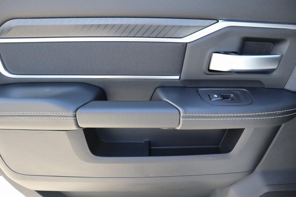 new 2025 Ram 2500 car, priced at $65,618