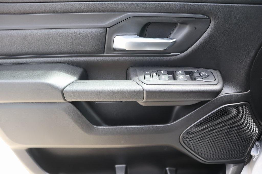 new 2025 Ram 1500 car, priced at $38,077