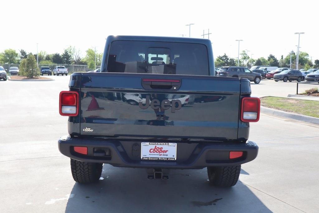 new 2025 Jeep Gladiator car, priced at $39,230