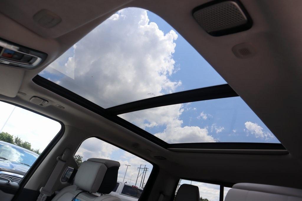 new 2025 Ram 1500 car, priced at $79,927