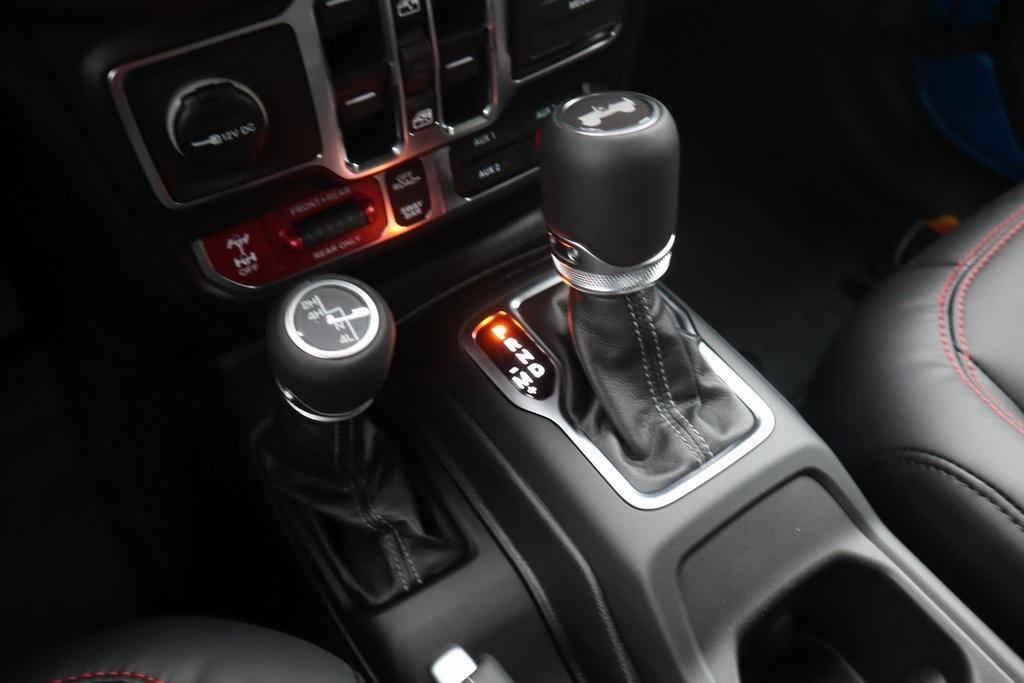 new 2025 Jeep Wrangler car, priced at $56,698