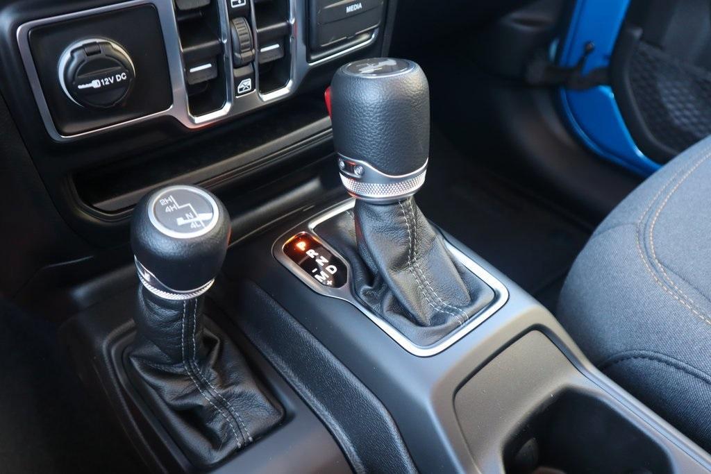 new 2025 Jeep Wrangler car, priced at $42,905