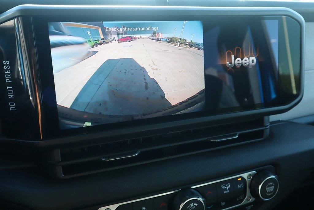 new 2025 Jeep Wrangler car, priced at $42,905