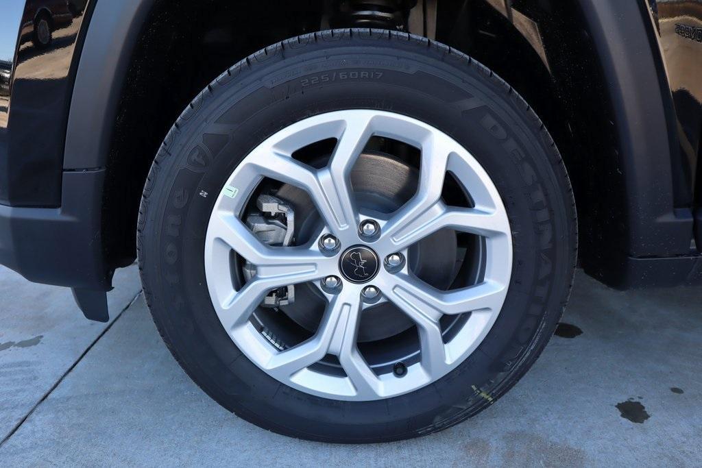 new 2025 Jeep Compass car, priced at $22,347