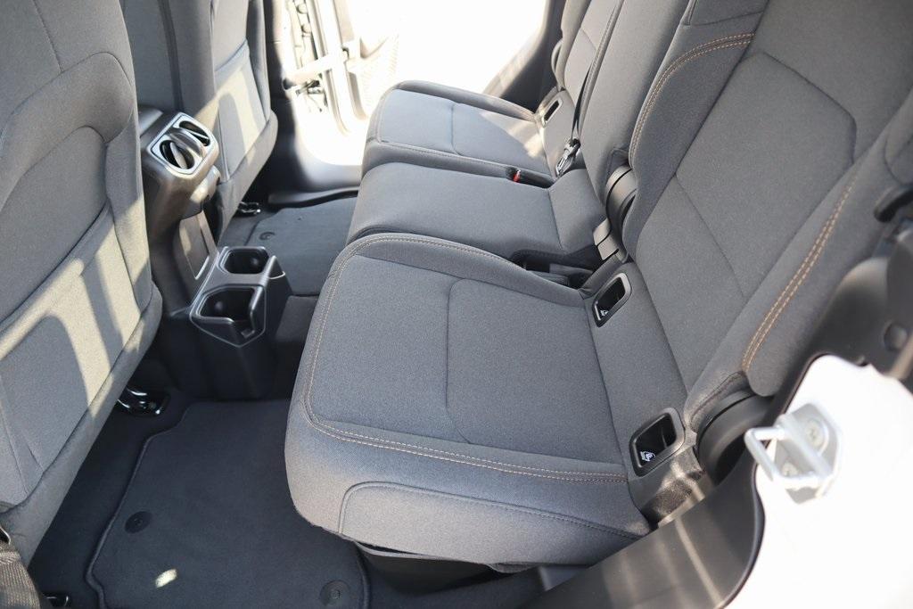 new 2025 Jeep Gladiator car, priced at $37,324