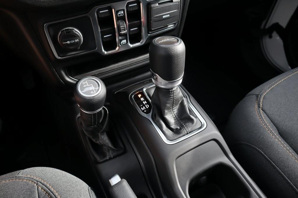 new 2025 Jeep Gladiator car, priced at $36,063