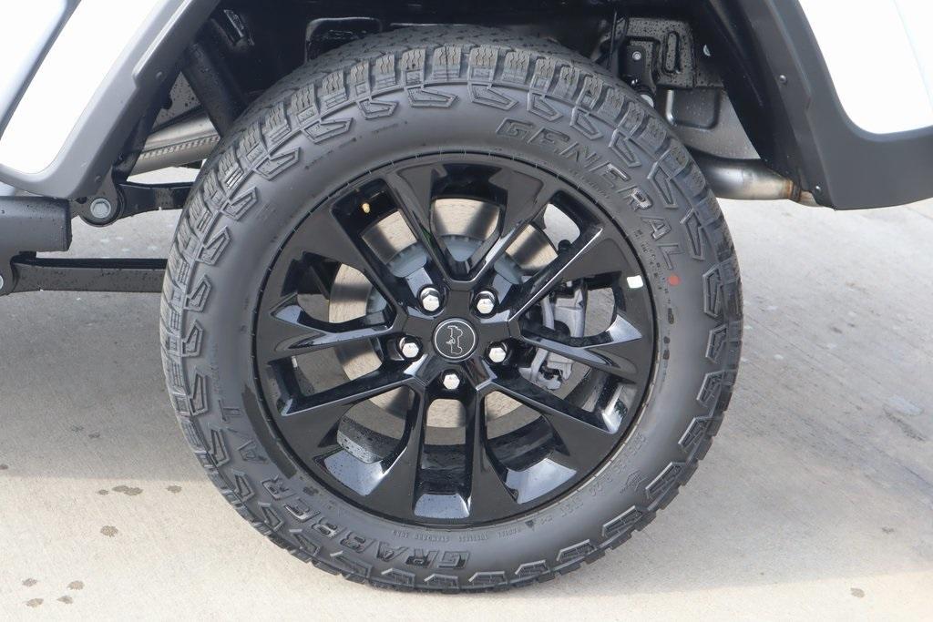 new 2025 Jeep Gladiator car, priced at $36,063