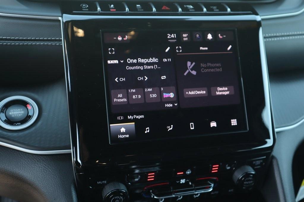 new 2025 Jeep Grand Cherokee car, priced at $35,609