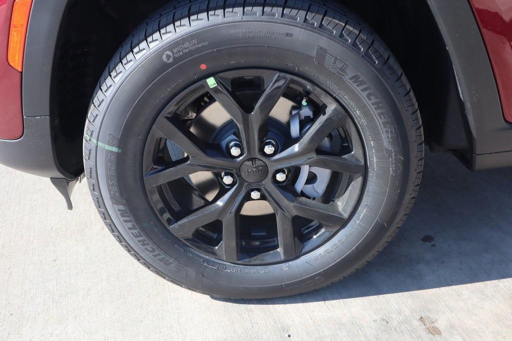 new 2025 Jeep Grand Cherokee car, priced at $35,609