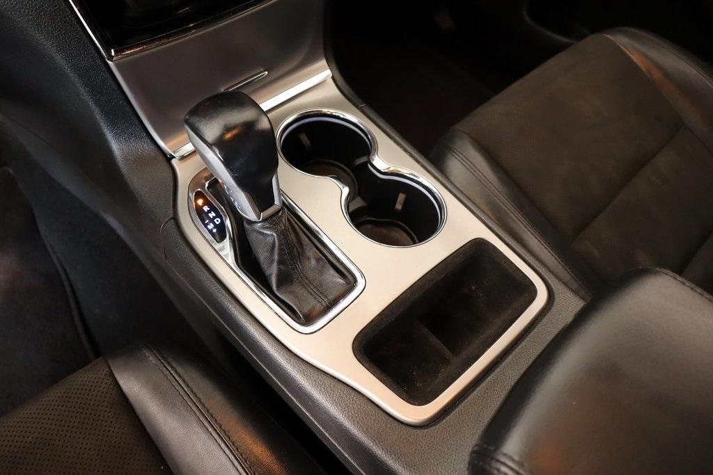 used 2020 Jeep Grand Cherokee car, priced at $19,312