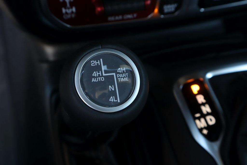 new 2025 Jeep Gladiator car, priced at $45,759