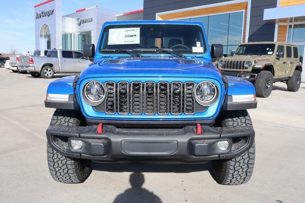 new 2025 Jeep Gladiator car, priced at $45,759