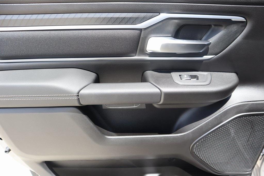 new 2025 Ram 1500 car, priced at $48,475