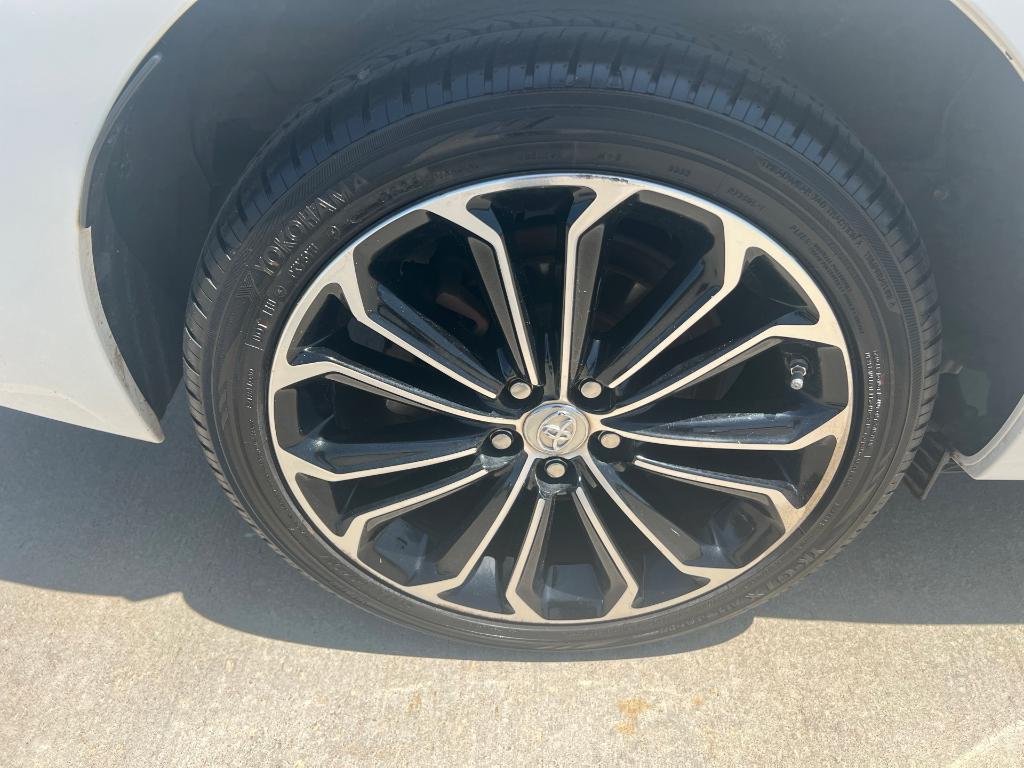 used 2014 Toyota Corolla car, priced at $9,333