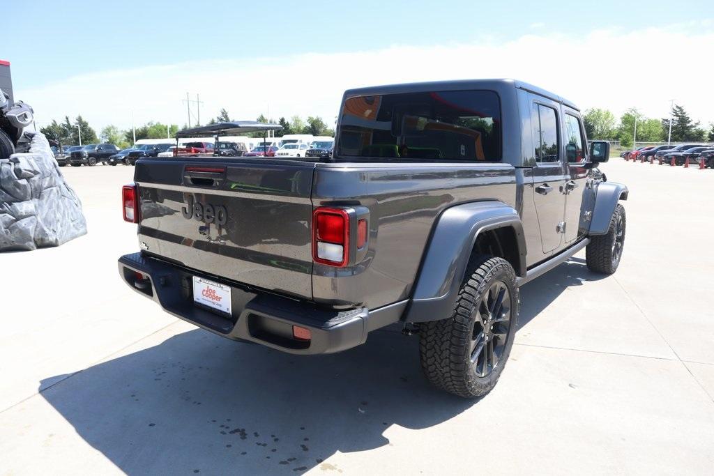 new 2025 Jeep Gladiator car, priced at $37,342