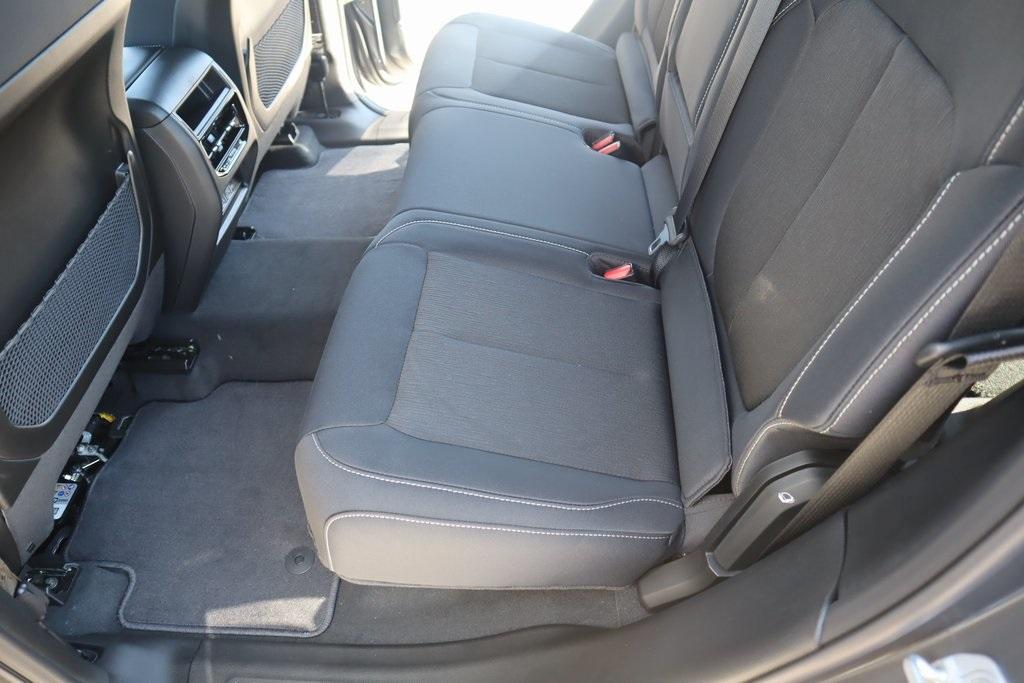 new 2025 Jeep Grand Cherokee car, priced at $34,918