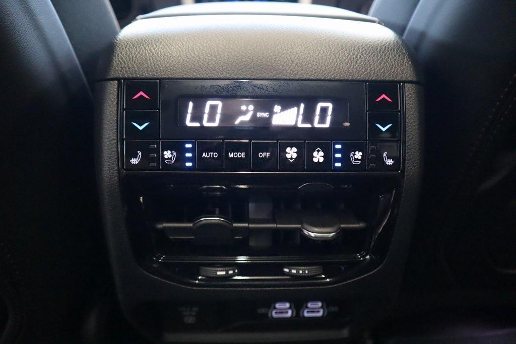 new 2025 Jeep Grand Cherokee L car, priced at $59,124