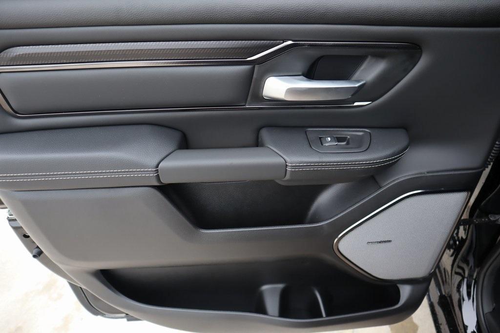 new 2025 Ram 1500 car, priced at $60,226