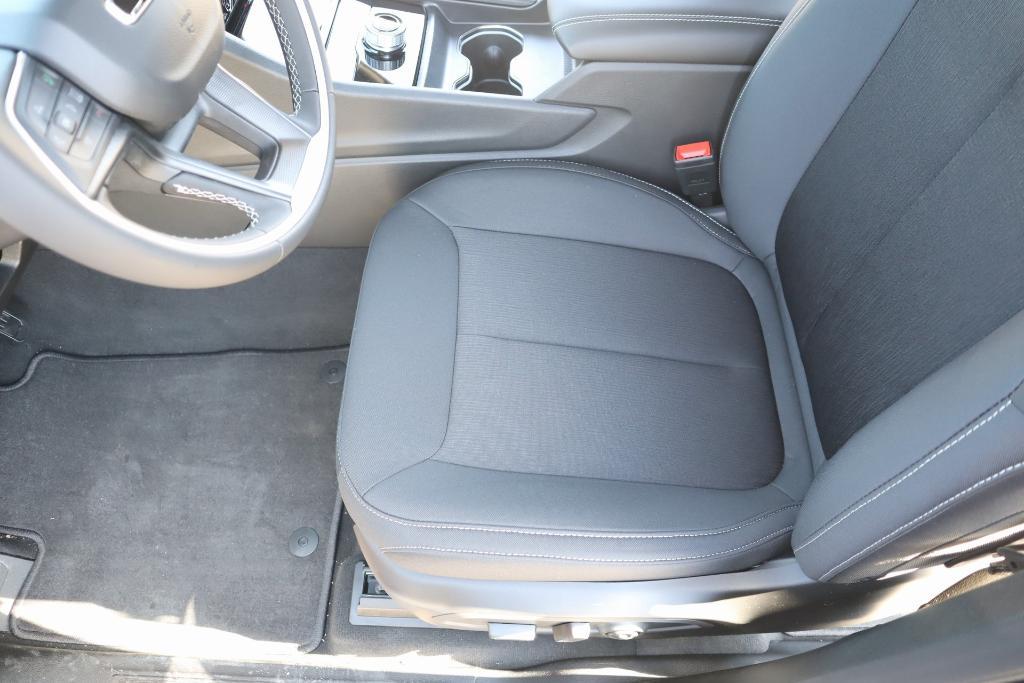 new 2025 Jeep Grand Cherokee L car, priced at $32,056