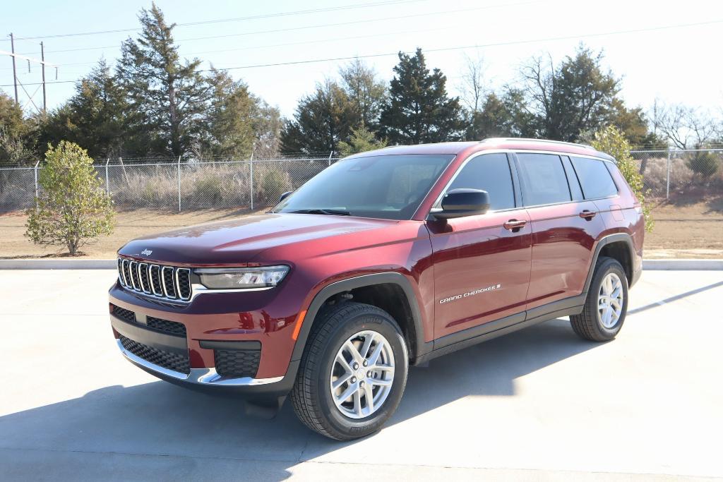 new 2025 Jeep Grand Cherokee L car, priced at $32,056