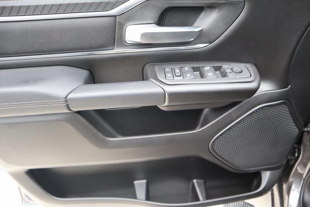new 2025 Ram 1500 car, priced at $63,223