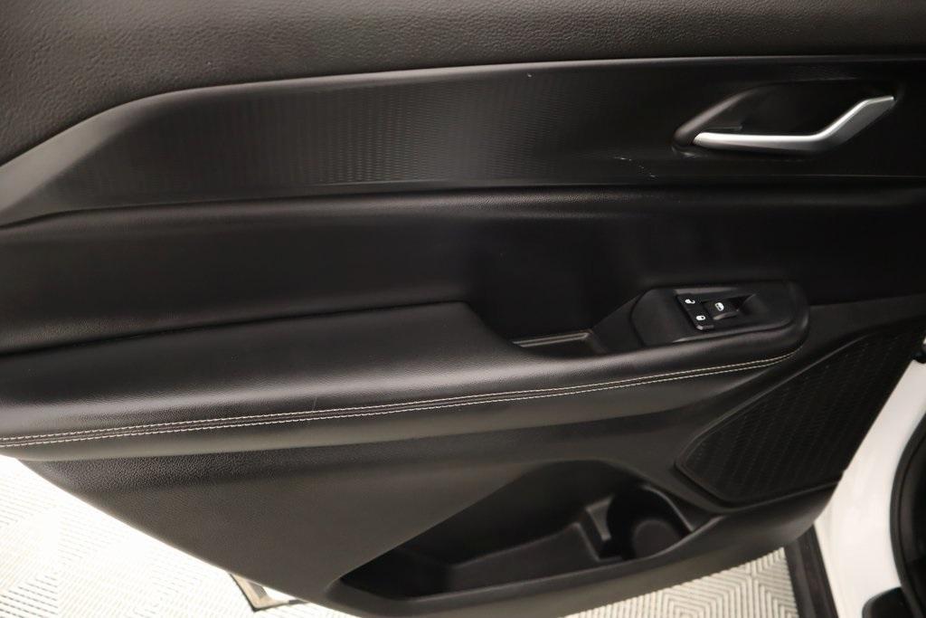 used 2023 Jeep Grand Cherokee L car, priced at $31,939