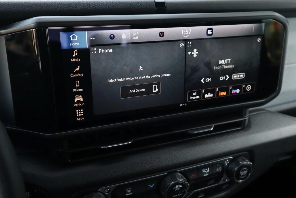 new 2025 Jeep Gladiator car, priced at $36,757