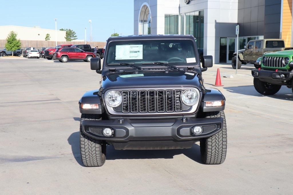 new 2025 Jeep Gladiator car, priced at $36,757