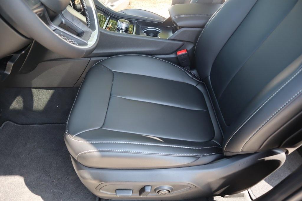 new 2025 Jeep Grand Cherokee L car, priced at $44,818