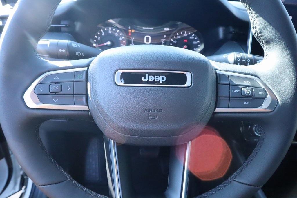 new 2026 Jeep Compass car, priced at $32,090