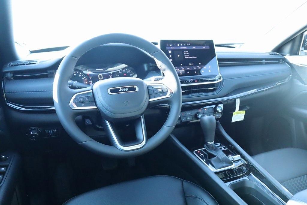 new 2026 Jeep Compass car, priced at $32,090
