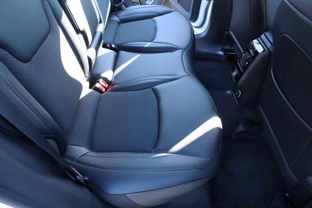 new 2026 Jeep Compass car, priced at $32,090