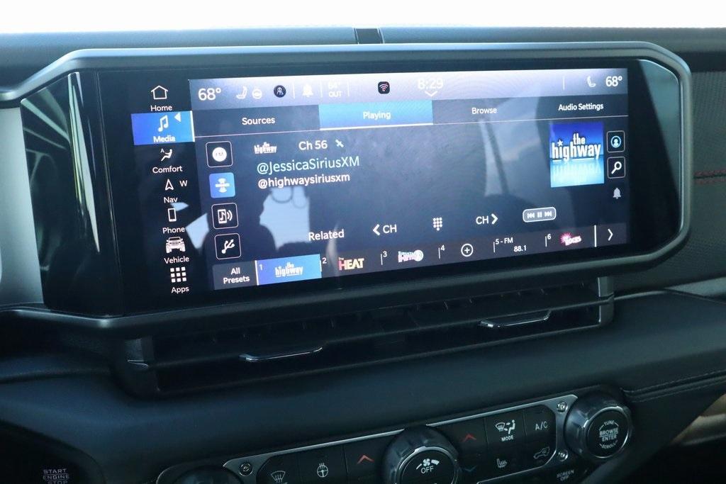 new 2025 Jeep Wrangler car, priced at $67,055