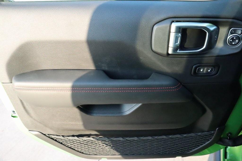 new 2025 Jeep Wrangler car, priced at $67,055