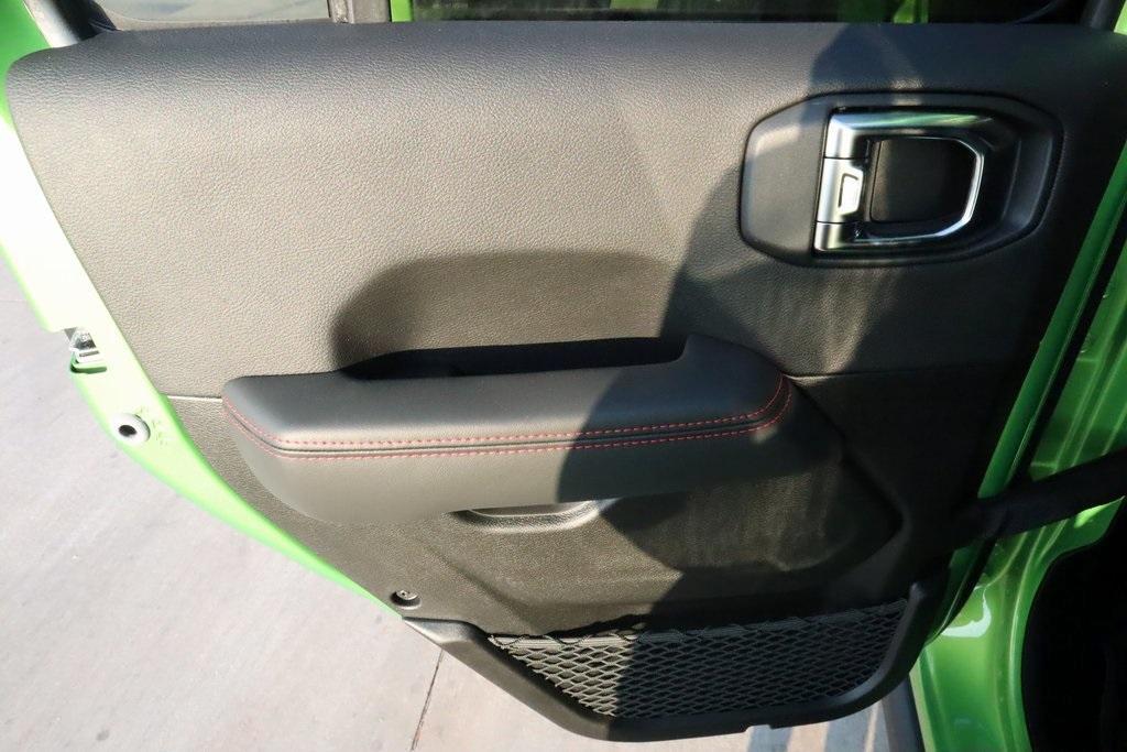 new 2025 Jeep Wrangler car, priced at $67,055
