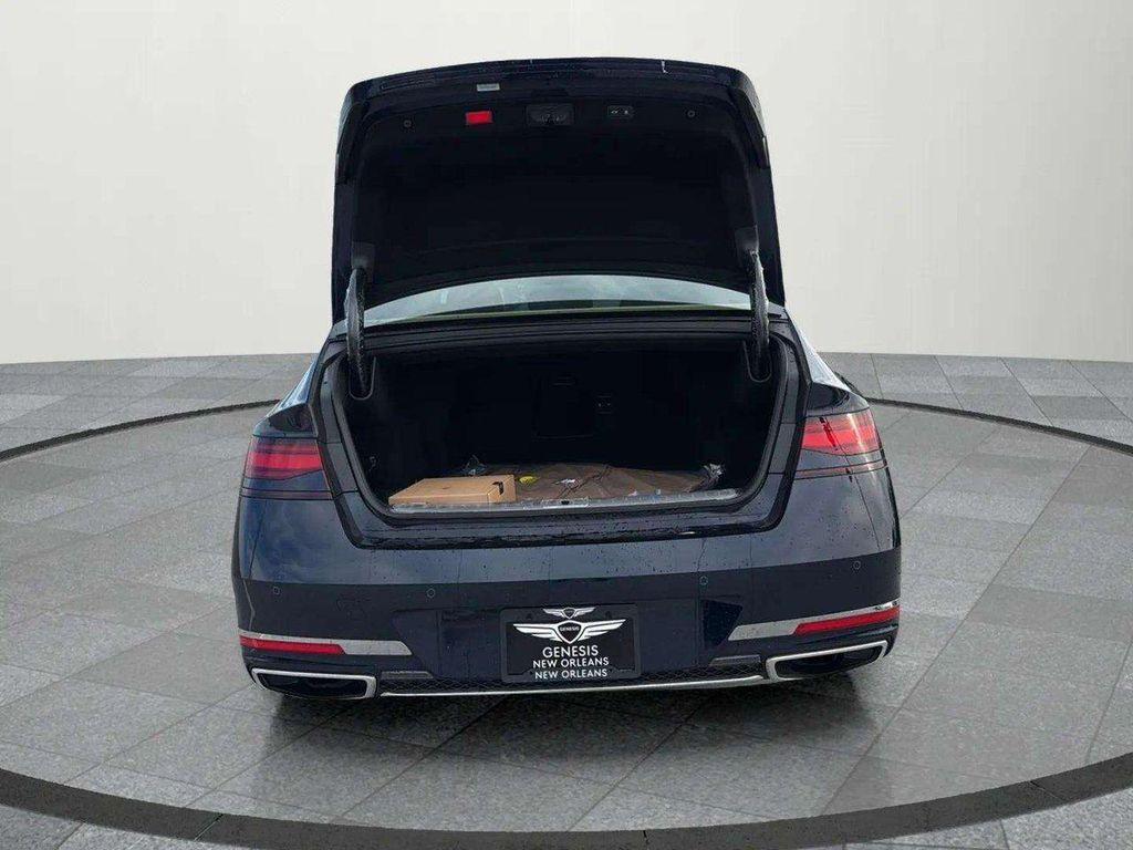 new 2026 Genesis G90 car, priced at $105,145