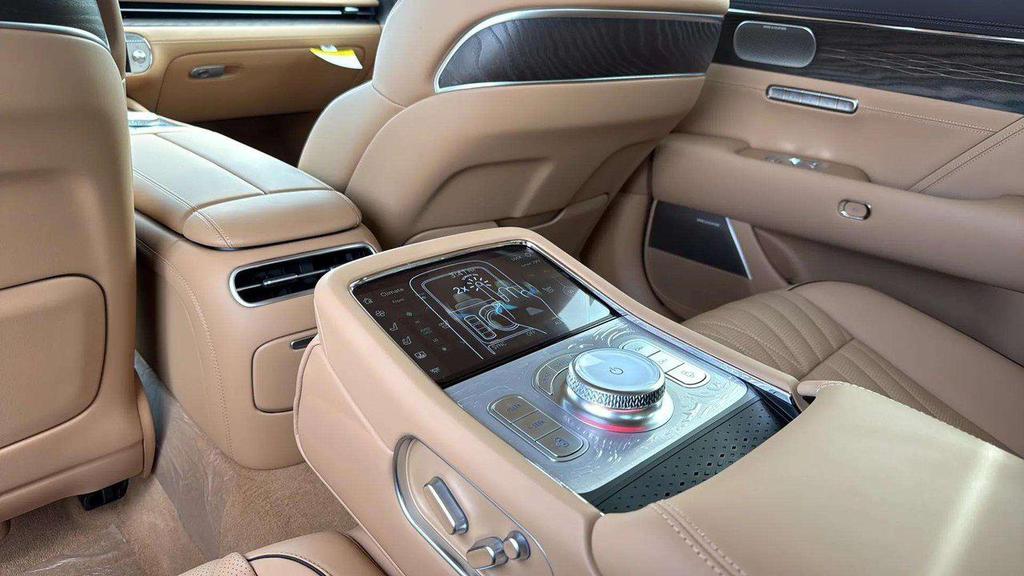 new 2026 Genesis G90 car, priced at $105,145