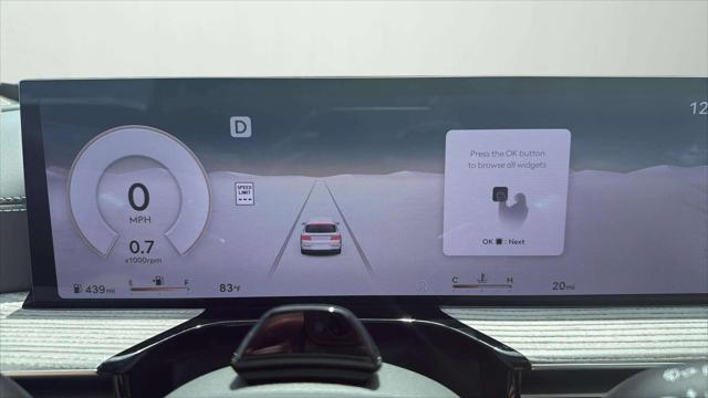 new 2025 Genesis GV80 car, priced at $68,530