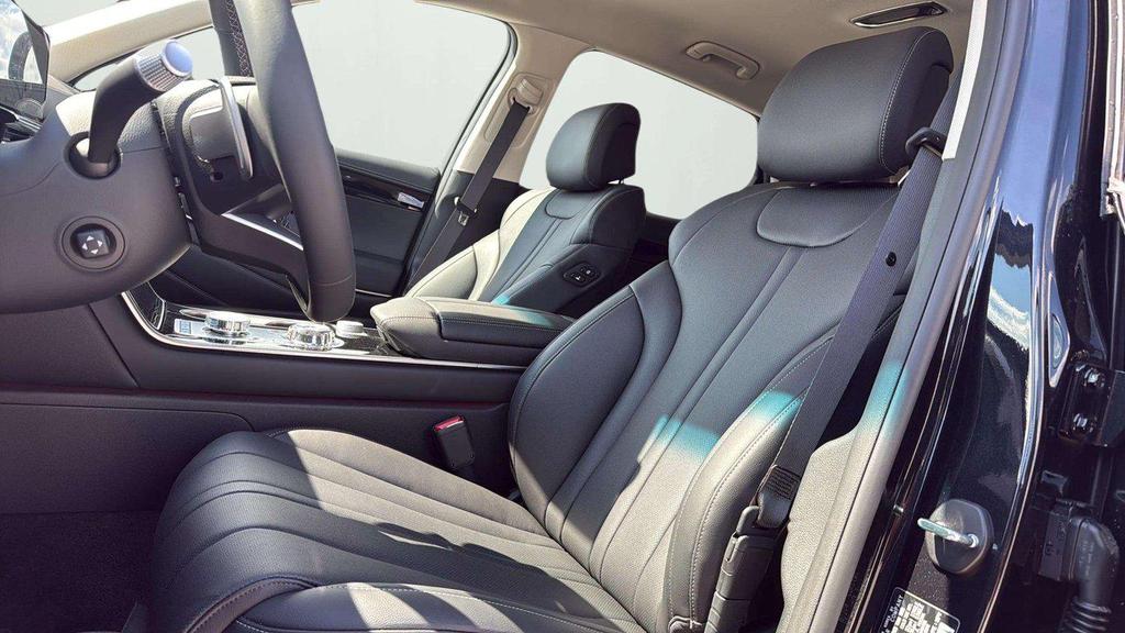 new 2026 Genesis GV80 car, priced at $60,400