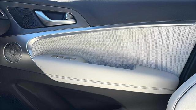 new 2025 Genesis G70 car, priced at $52,505