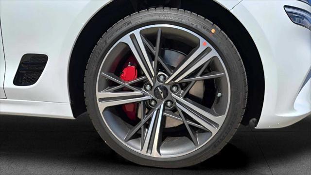 new 2025 Genesis G70 car, priced at $52,505