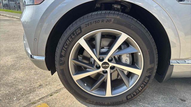 new 2025 Genesis GV80 car, priced at $68,090
