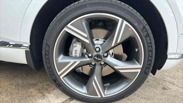 new 2025 Genesis GV80 car, priced at $81,845