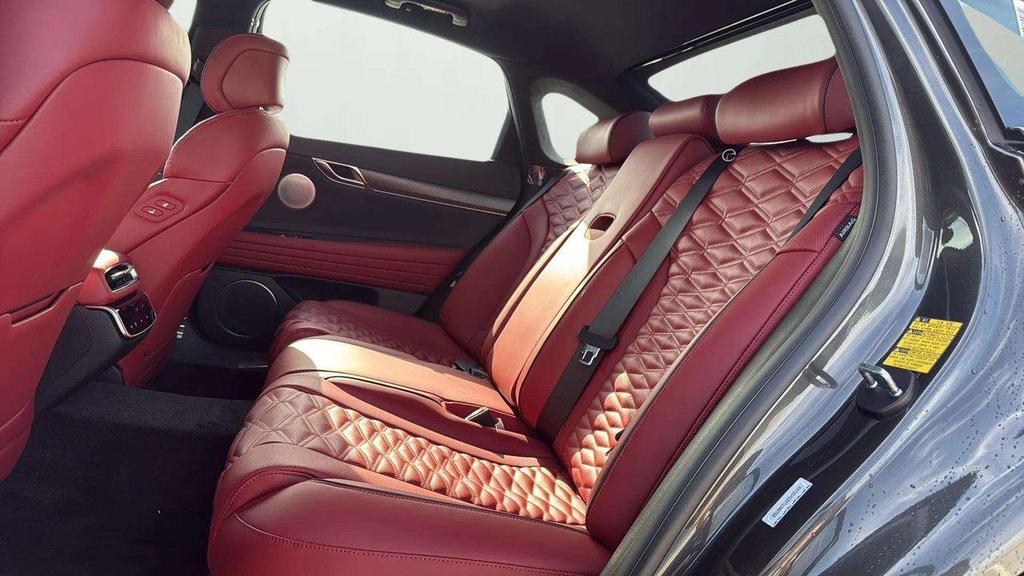 new 2026 Genesis G80 car, priced at $81,015