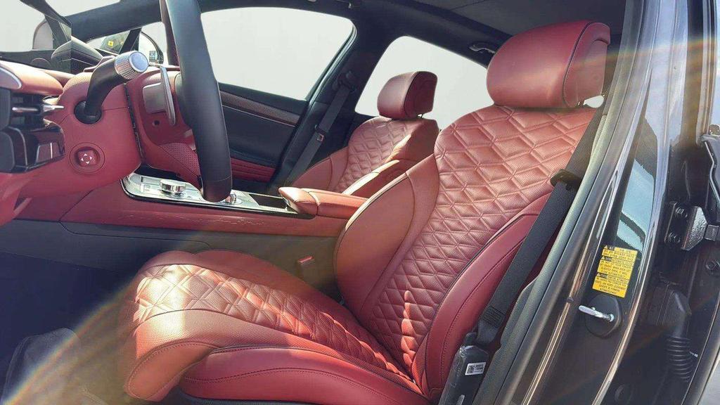 new 2026 Genesis G80 car, priced at $81,015